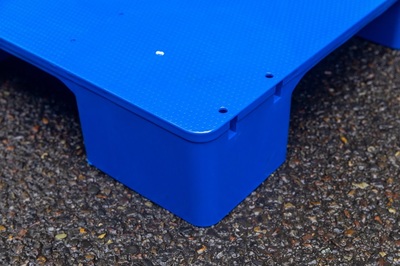 倉儲堆垛叉車周轉(zhuǎn)用塑膠棧板 1212平面九腳塑料托盤 可加鋼管